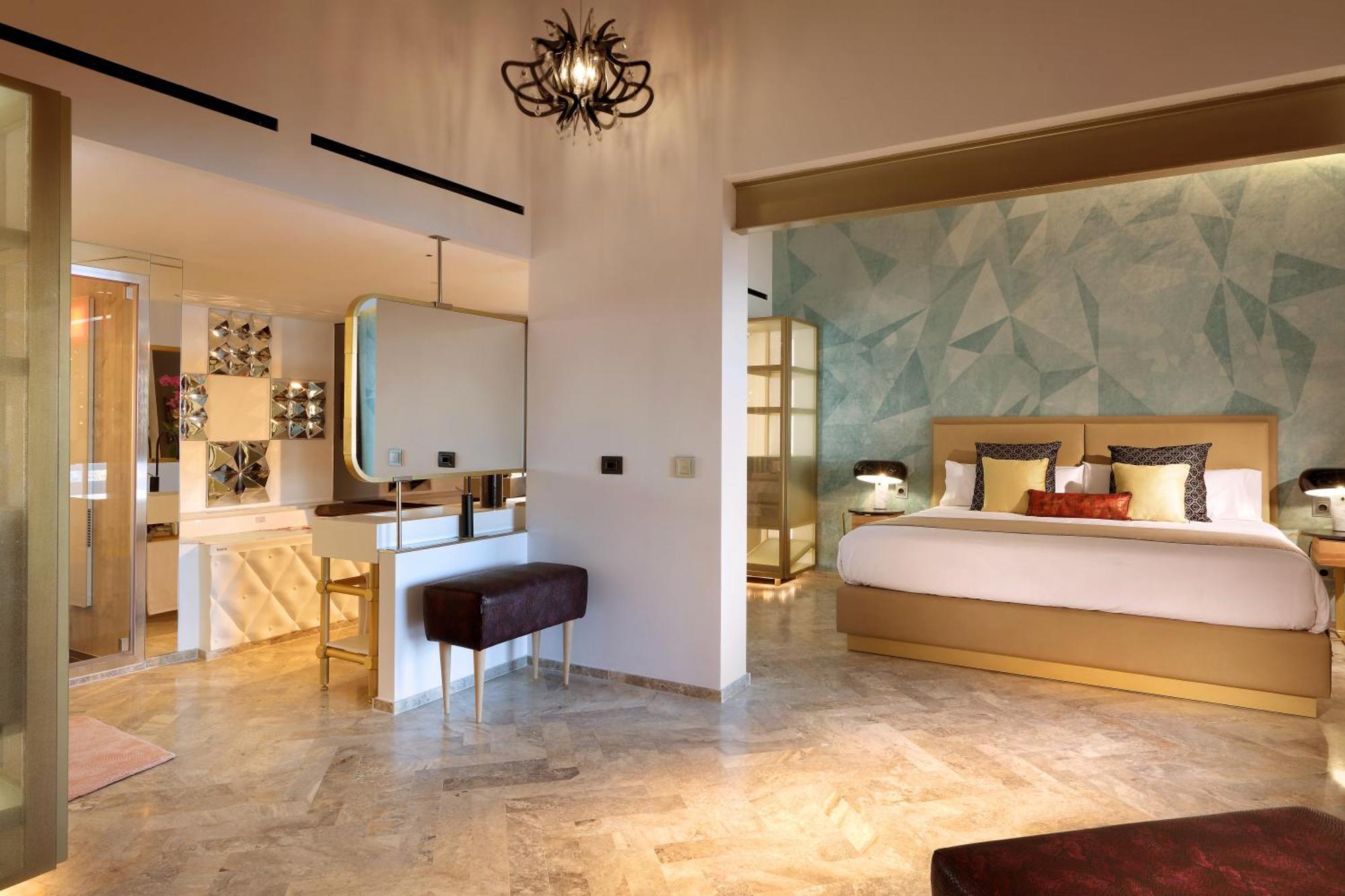 Ushuaia Ibiza Beach Hotel - Adults Only - Club Entrance Included Playa d'en Bossa Exterior photo
